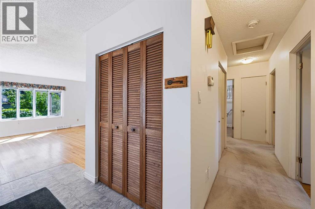 107 Hallbrook Drive SW - 25