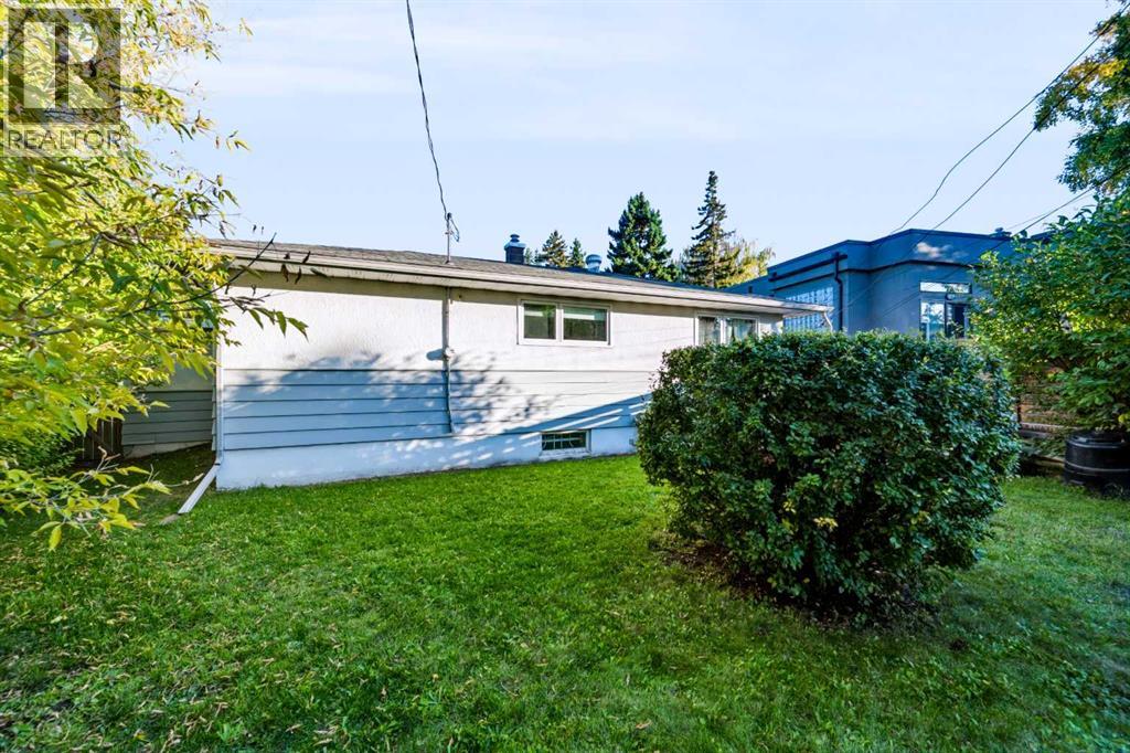 107 Hallbrook Drive SW - 42