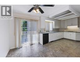 3pc Bathroom - 107 Hallbrook Drive Sw, Calgary, AB T2V3H8 Photo 12