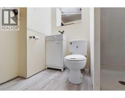 107 Hallbrook Drive Sw, Calgary, AB T2V3H8 Photo 32