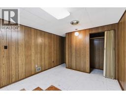 107 Hallbrook Drive Sw, Calgary, AB T2V3H8 Photo 37