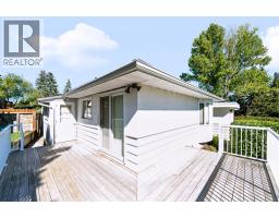 4pc Bathroom - 107 Hallbrook Drive Sw, Calgary, AB T2V3H8 Photo 7