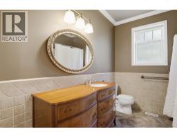 317 Mariposa Court, Kamloops, BC V2H1R3 Photo 28