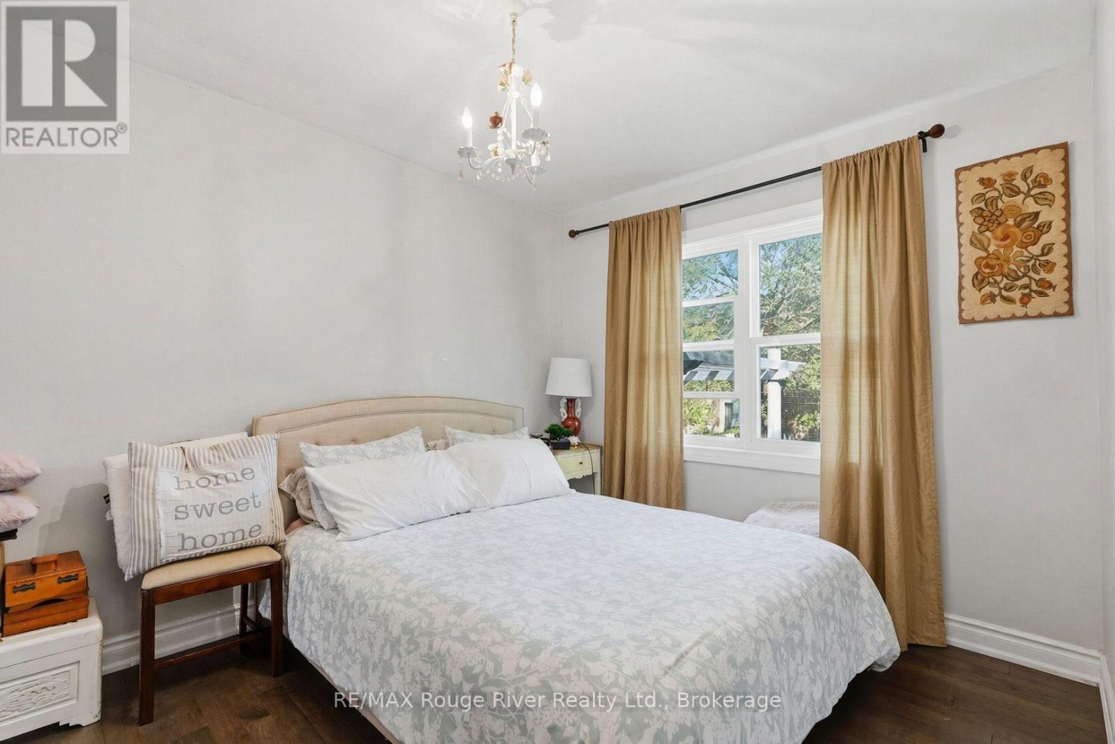 42 ANSON AVENUE - 19