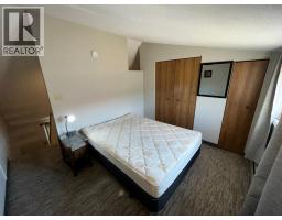 10413 89 Street, Peace River, AB T8S1N9 Photo 11