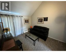 10413 89 Street, Peace River, AB T8S1N9 Photo 9