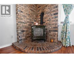 3560 Falcon Dr, Nanaimo, BC V9T4G8 Photo 23
