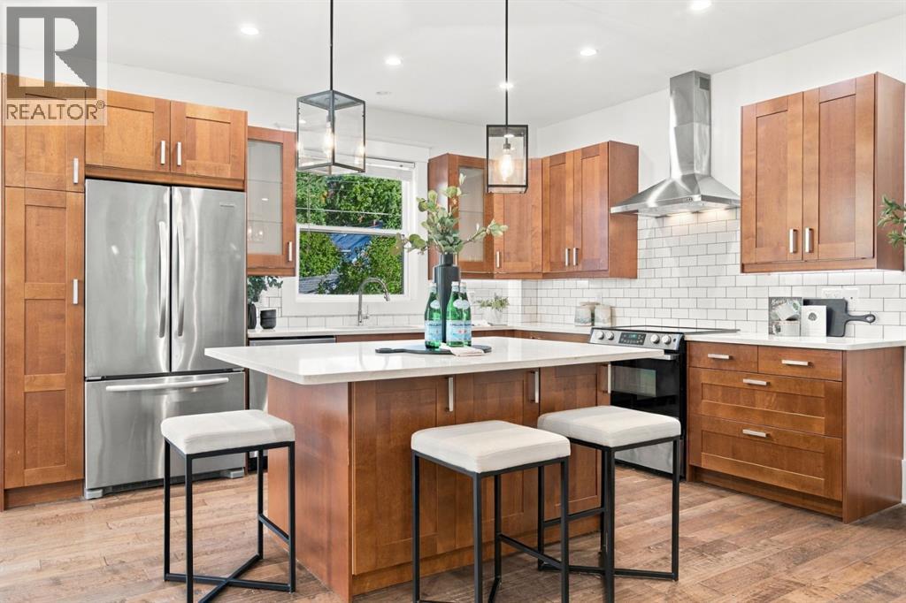 814 19 Avenue SW - photo 4