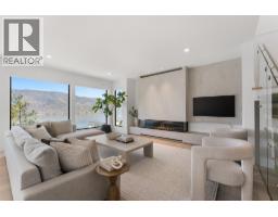 3pc Bathroom - 3588 Sagehill Court, Kelowna, BC V1V3G2 Photo 8