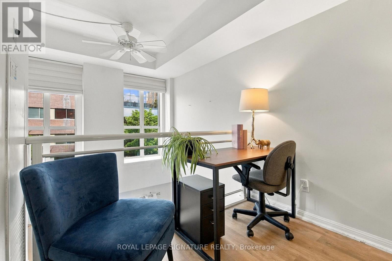 #207 119 MERTON STREET - 15