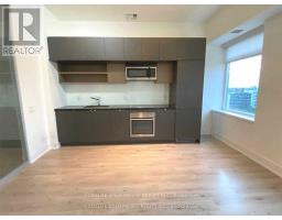 1202 - 111 St Clair Avenue W, Toronto, ON M4V1N5 Photo 15