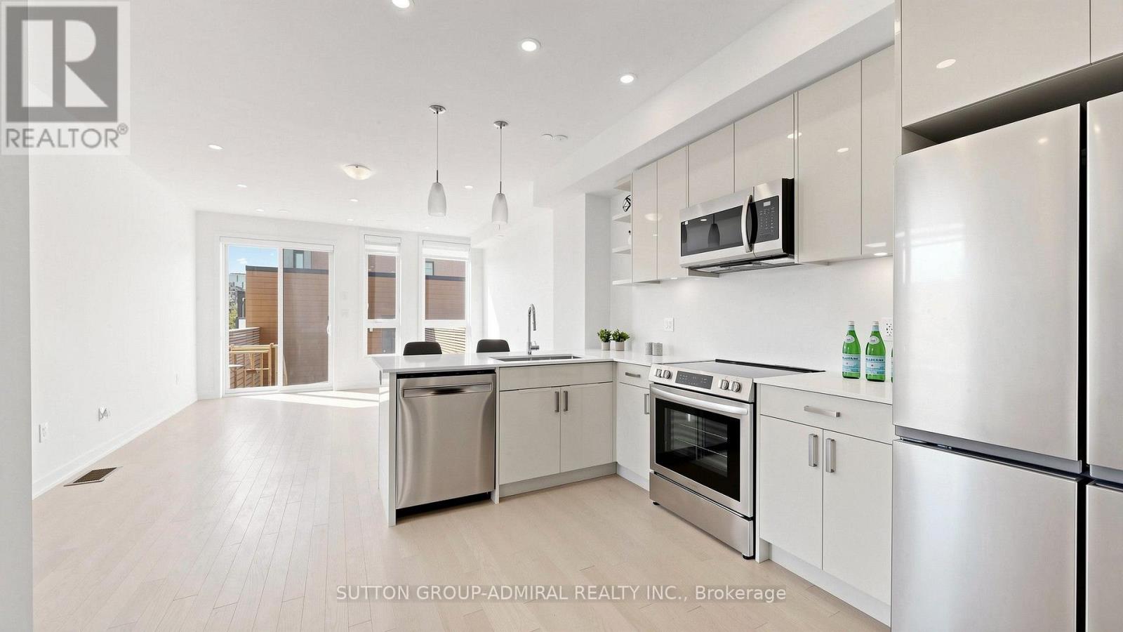 1 - 70 GREEN GARDENS BOULEVARD, Toronto (Englemount-Lawrence) — photo 8