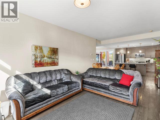 201-38 WATERFRONT PLACE - 14