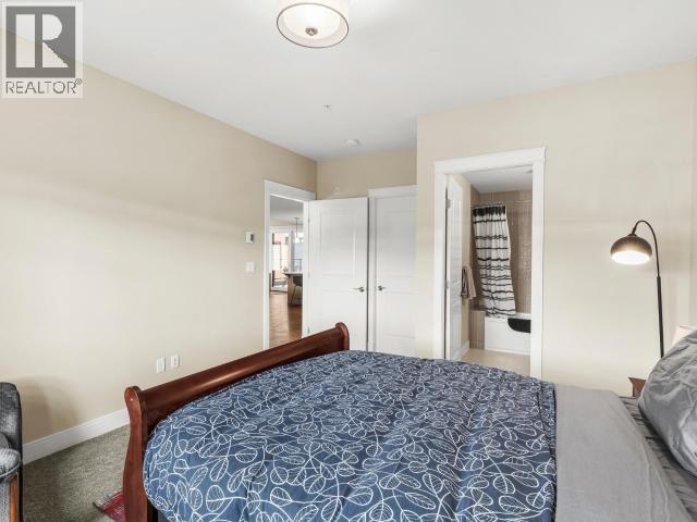 201-38 WATERFRONT PLACE - Image 17