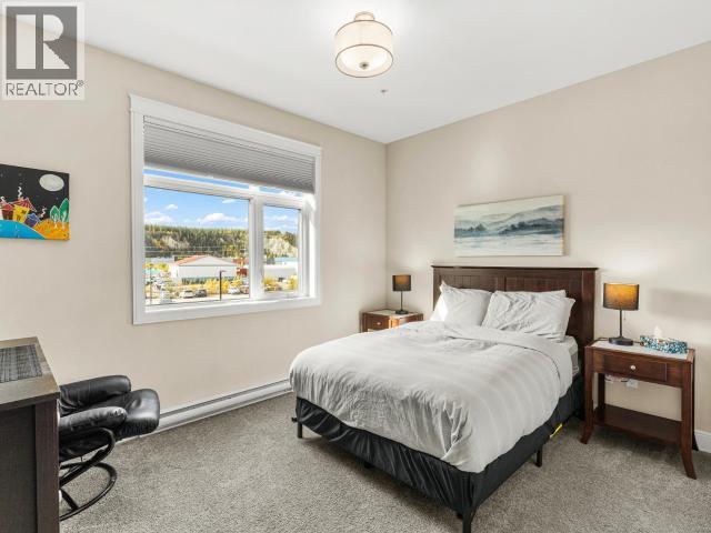 201-38 WATERFRONT PLACE - Image 20
