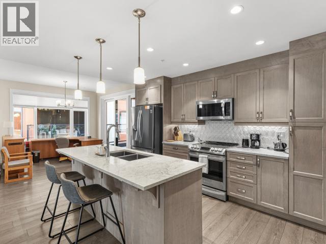 201-38 WATERFRONT PLACE - 5