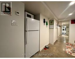 3 - 36 Second Street, Toronto, ON M8V2X2 Photo 9