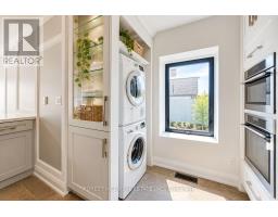 245 Ashdale Avenue, Toronto, ON M4L2Y8 Photo 10