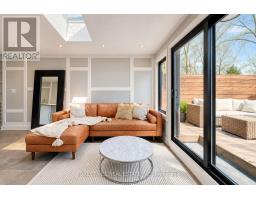 245 Ashdale Avenue, Toronto, ON M4L2Y8 Photo 13