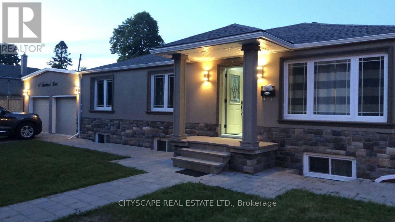 BSMT - 61 FARMBROOK ROAD, Toronto (Woburn)