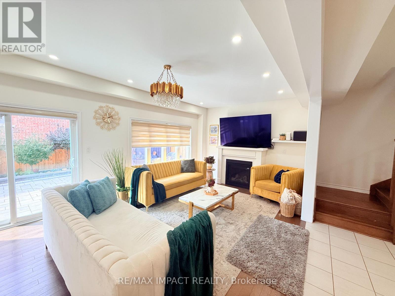 1318 APOLLO STREET, Oshawa (Eastdale) — photo 11