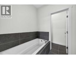 131 Waterford Manor, Chestermere, AB T1X2Z6 Photo 23