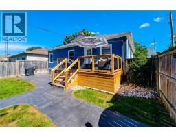 Kitchen - 19 Thorndale Avenue, St  Catharines, ON L2R6A2 Photo 9
