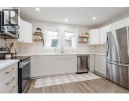 Kitchen - 32 Belleview Avenue, Kitchener, ON N2B1G3 Photo 12