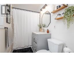 32 Belleview Avenue, Kitchener, ON N2B1G3 Photo 18