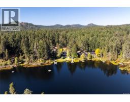 685 Lost Lake Rd, Highlands, BC V9B6E3 Photo 56