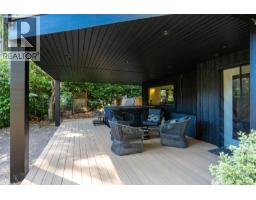 685 Lost Lake Rd, Highlands, BC V9B6E3 Photo 42