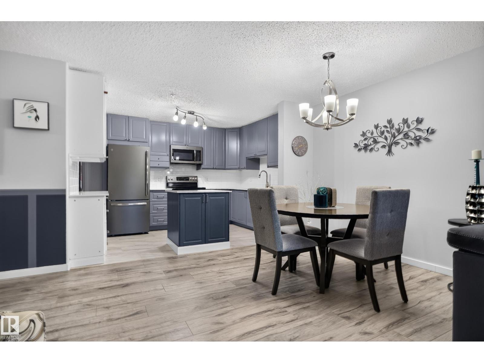 #118 – 2098 Blackmud Creek Drive SW, Blackmud Creek — photo 4 of 26: Property photo