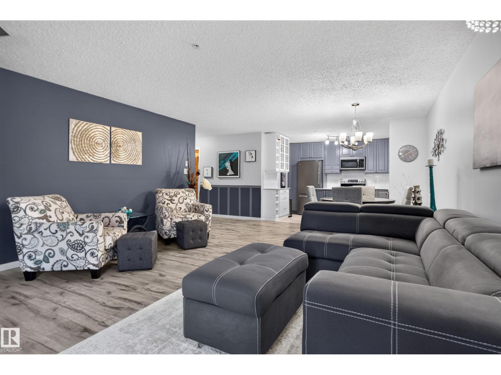 #118 – 2098 Blackmud Creek Drive SW, Blackmud Creek — photo 8 of 26: Property photo
