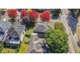 14405 89a Avenue, Surrey, BC V3R1A3 Photo 34