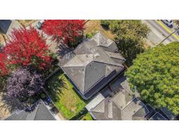 14405 89a Avenue, Surrey, BC V3R1A3 Photo 35
