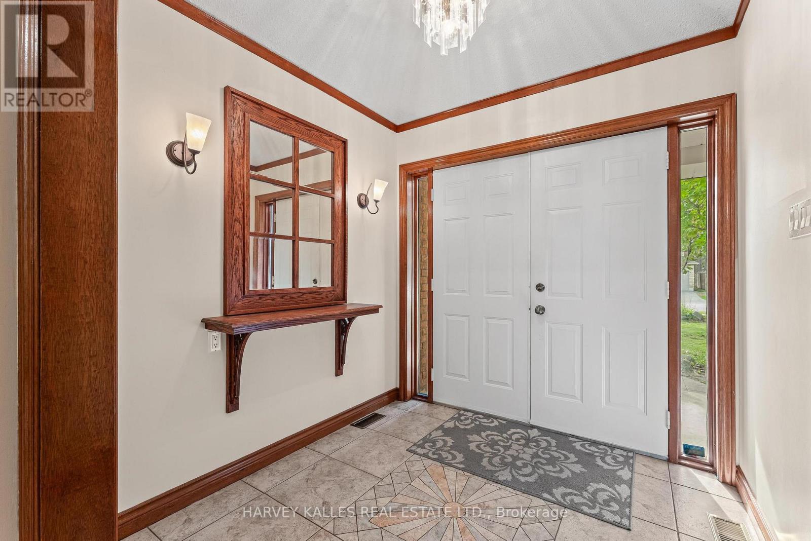 Photo of 113 BOND CRESCENT