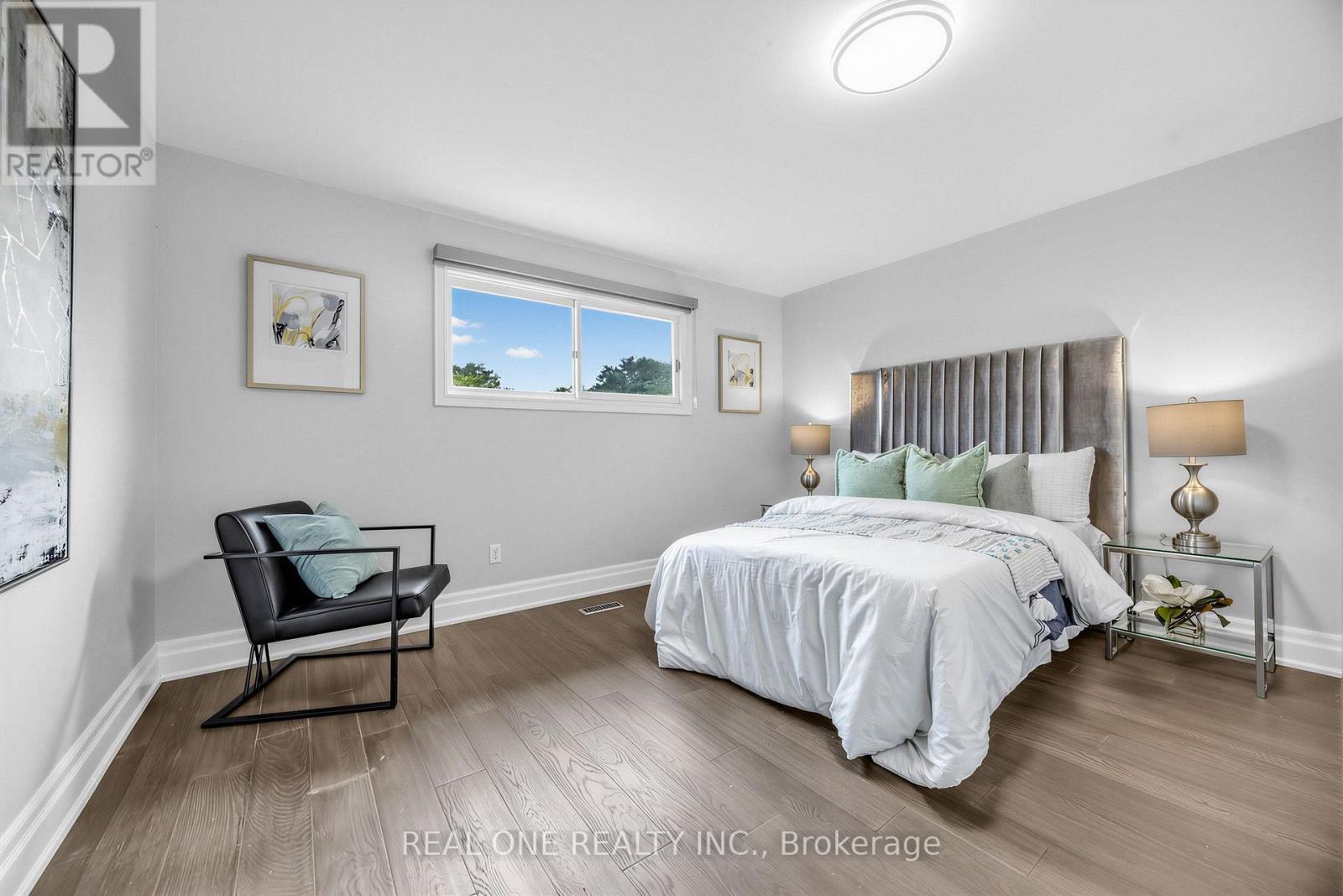 52 FENWICK CRESCENT - Image 37