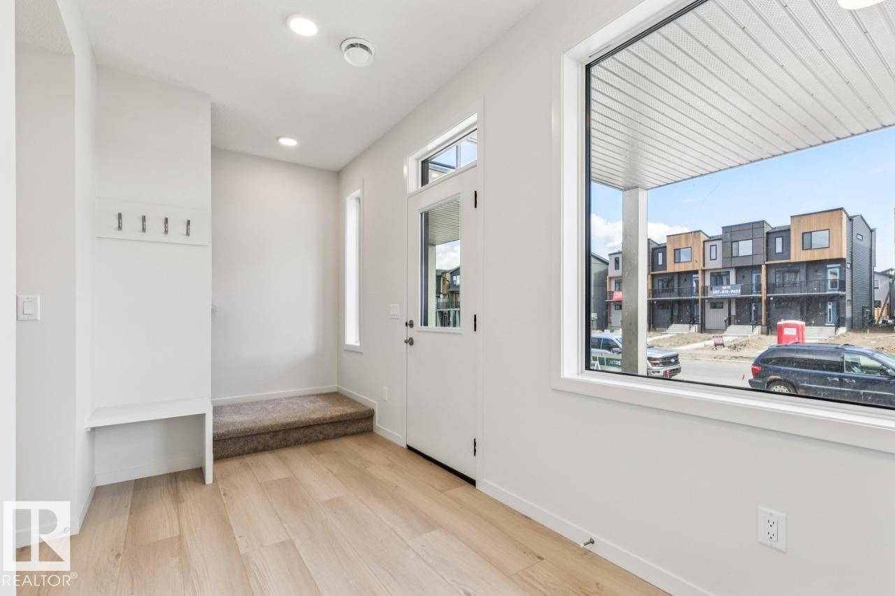 118 Westwind DR - 2