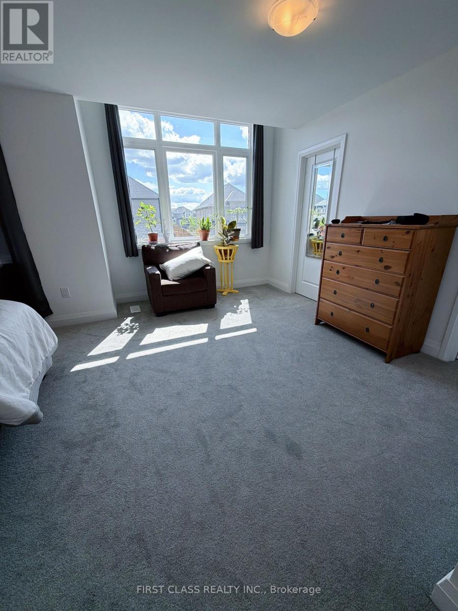 24 BARNYARD TRAIL, Barrie — photo 10
