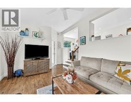 Family room - 5 Pinetree Rd S1 Road, Gravenhurst, ON P1P0E2 Photo 10