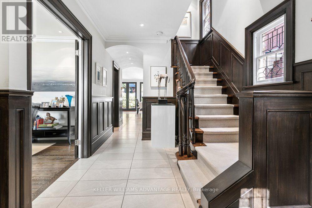 8 WILGAR ROAD, Toronto (Kingsway South) — photo 4