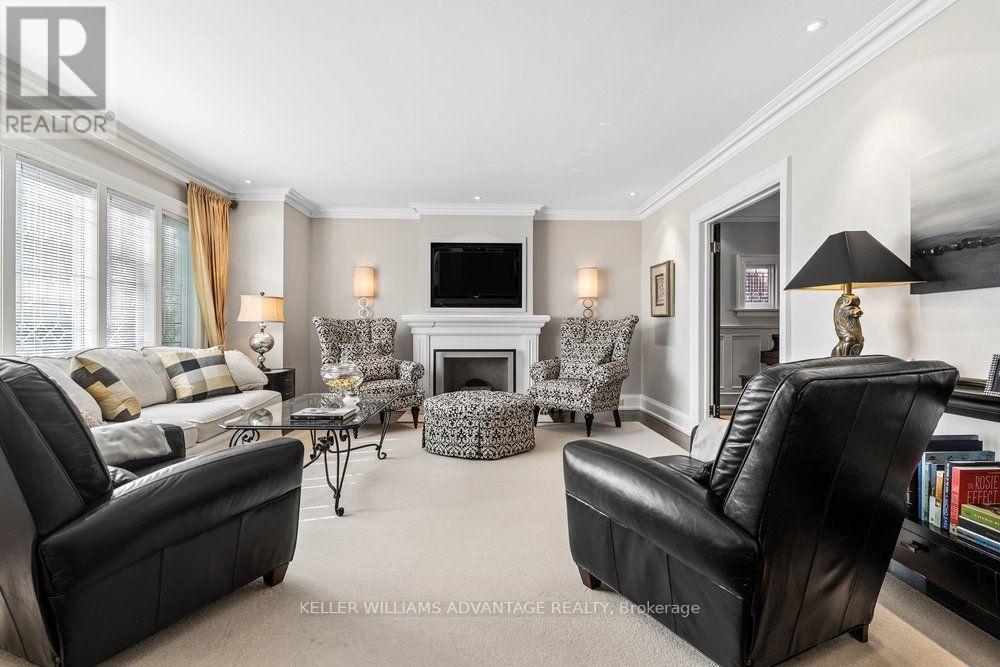 8 WILGAR ROAD, Toronto (Kingsway South) — photo 5