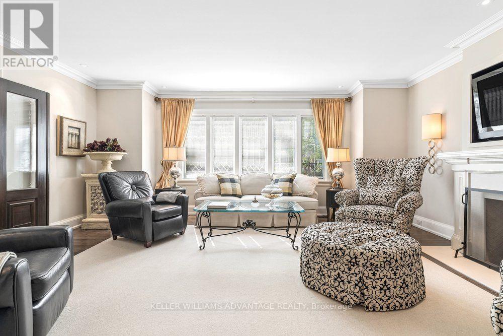8 WILGAR ROAD, Toronto (Kingsway South) — photo 6