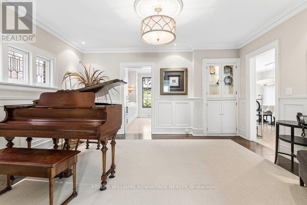 8 WILGAR ROAD, Toronto (Kingsway South) — photo 7