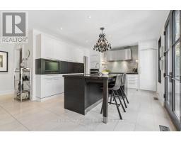 Bedroom - 8 Wilgar Road, Toronto, ON M8X1J4 Photo 12