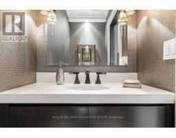 8 Wilgar Road, Toronto, ON M8X1J4 Photo 17