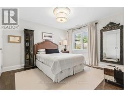 8 Wilgar Road, Toronto, ON M8X1J4 Photo 25