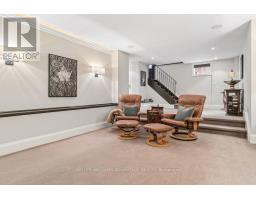 8 Wilgar Road, Toronto, ON M8X1J4 Photo 40