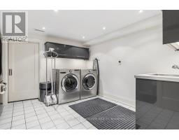 8 Wilgar Road, Toronto, ON M8X1J4 Photo 42