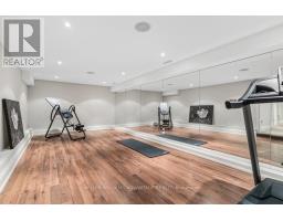 8 Wilgar Road, Toronto, ON M8X1J4 Photo 45